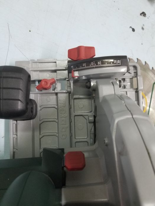 Дискова пилка Metabo KS 85 FS дисковая пила