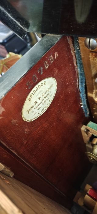 Piano Antigo Robert Seidel – Mais de 150 anos