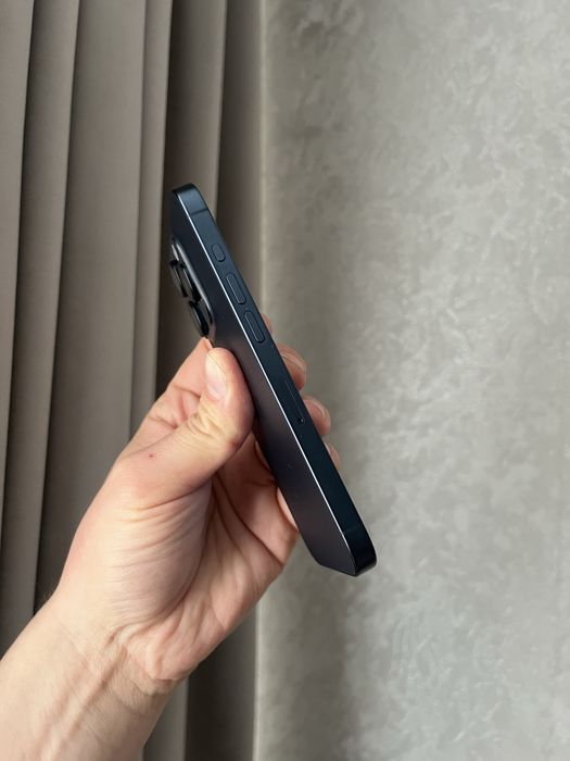 Ідеальний стан Apple iPhone 15Pro 256Gb фіз-сім Neverlock