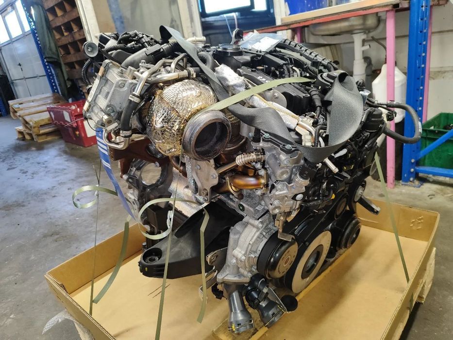 Motor Mercedes-Benz 654920 194CV