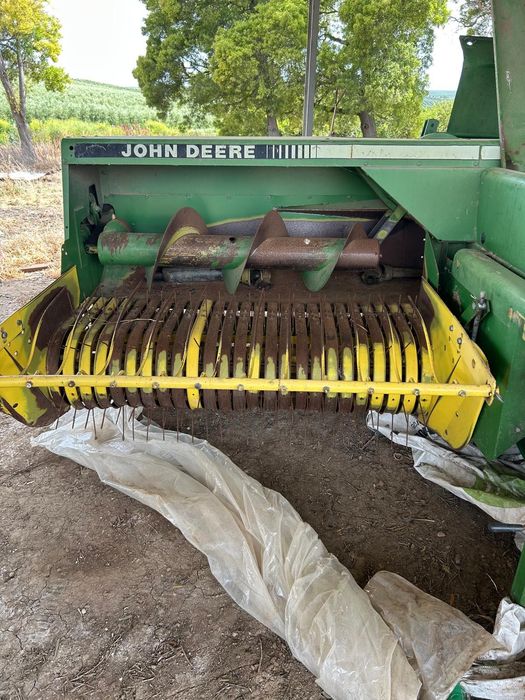 Enfardadeira John Deere