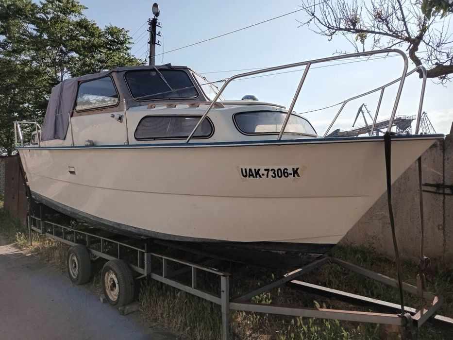 Каютный катер Krabat 740 Шведская легенда.