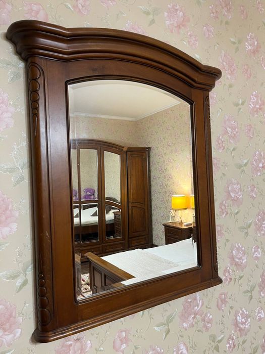 Спальня РУМЫНИЯ натуральное дерево кровать+тумбочки+шкаф+комод+зеркал