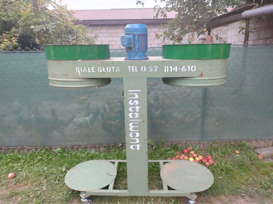 Odciąg do trocin dwukomorowy