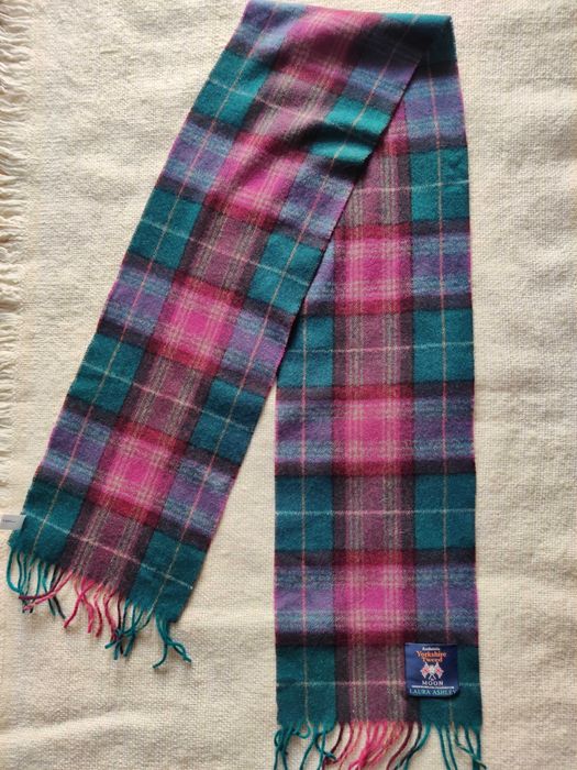 Szal wełniany Laura Ashley