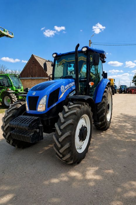 Трактор New Holland TD 5.110