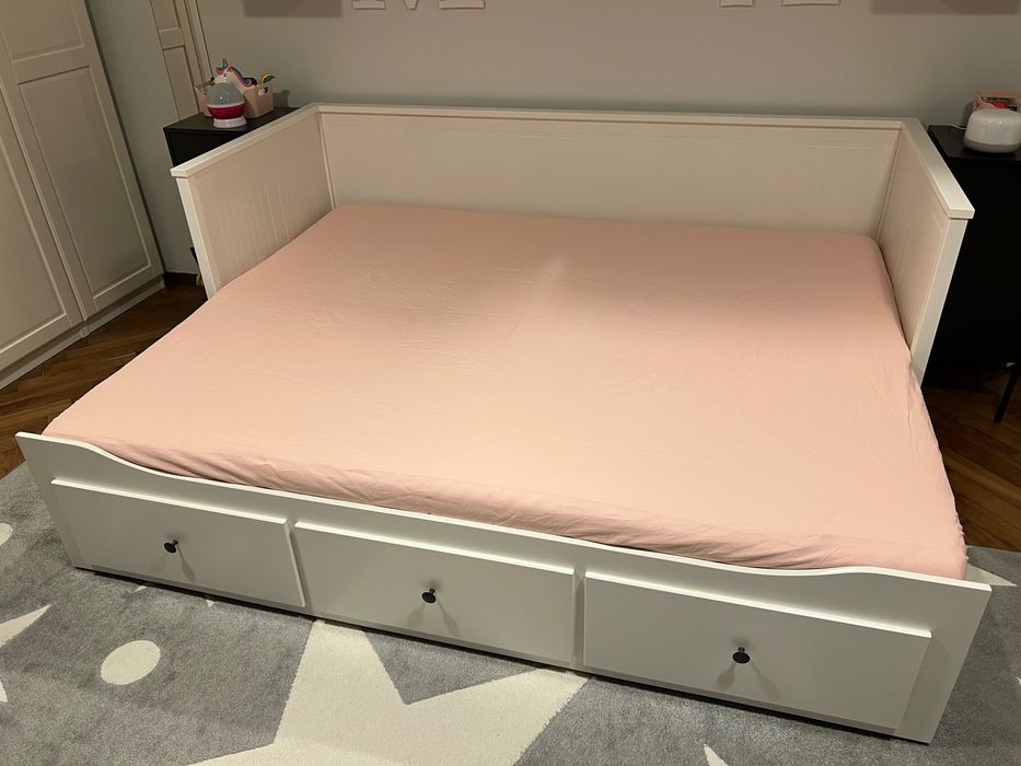 Leżanka IKEA Hemnes z materacami