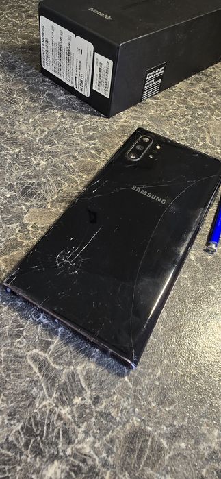 Продаю на запчастини смартфон Samsung Galaxy Note10 +