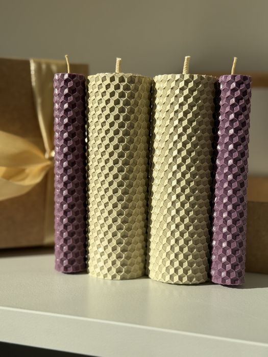 Корпоративні подарунки — свічки з вощини ручної роботи