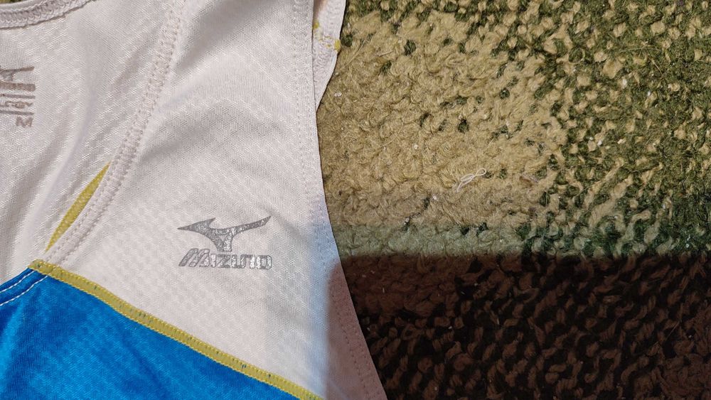Легкоатлетическая майка Mizuno