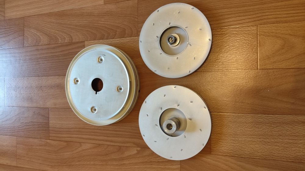 Крыльчатки и диффузор двигателя пылесоса Вихрь / Тайфун (ссср)