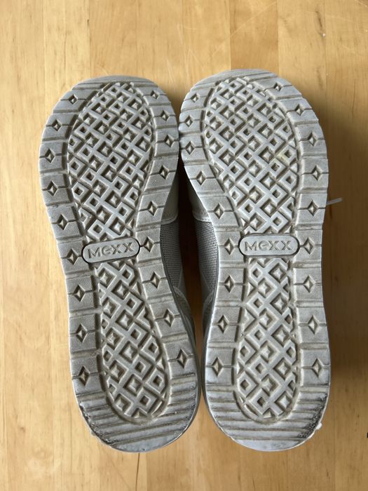 Buty sneakersy rozmiar 38 Mexx