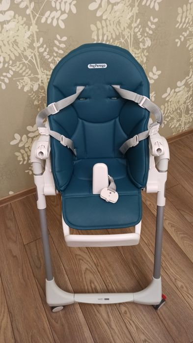 Стілець для годування Peg-Perego Prima Pappa Follow me