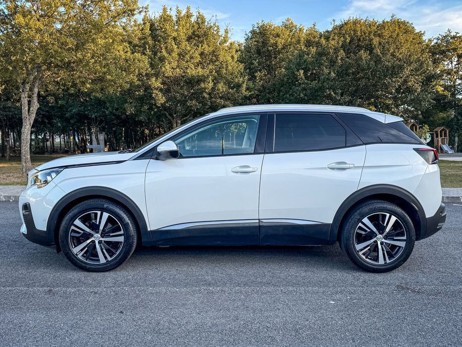 Peugeot 3008 Allure - Trato de financiamento