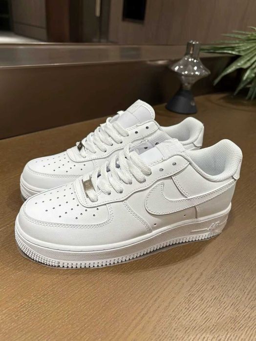 Nike Air Force 1 Low '07 White R.44