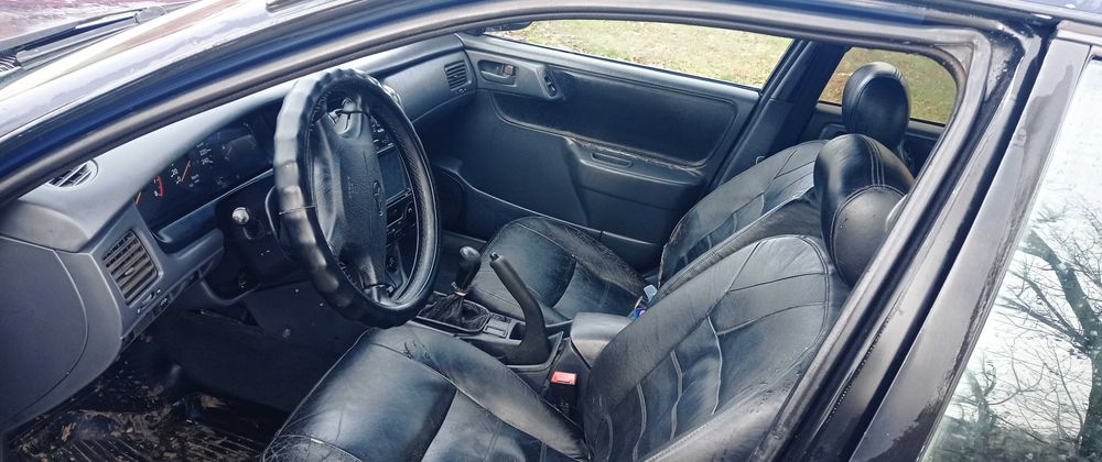 Продам Toyota Carina E 1.8