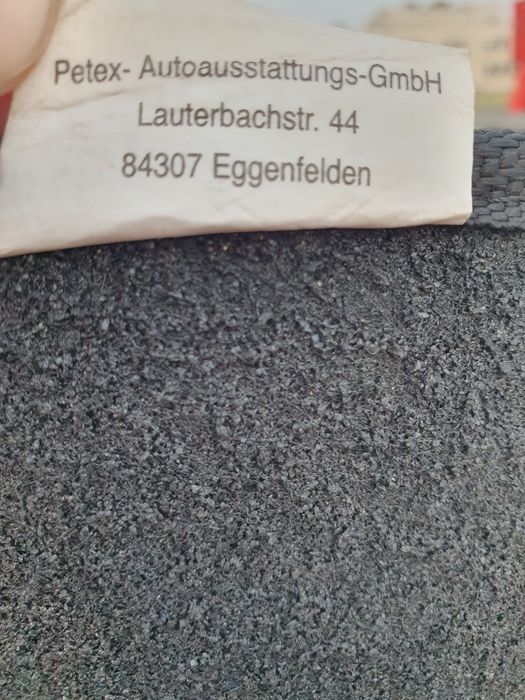 Коврики автомобільні універсальні