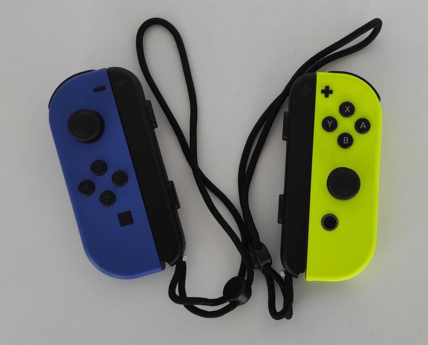 Joycons Azul e Amarelo - Nintendo Switch