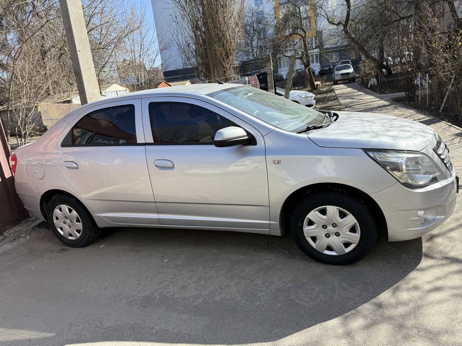 Продам Ravon R4 газ- бензин