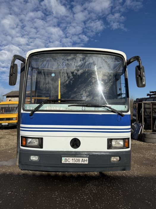 Лаз 4207 2005 року випуску