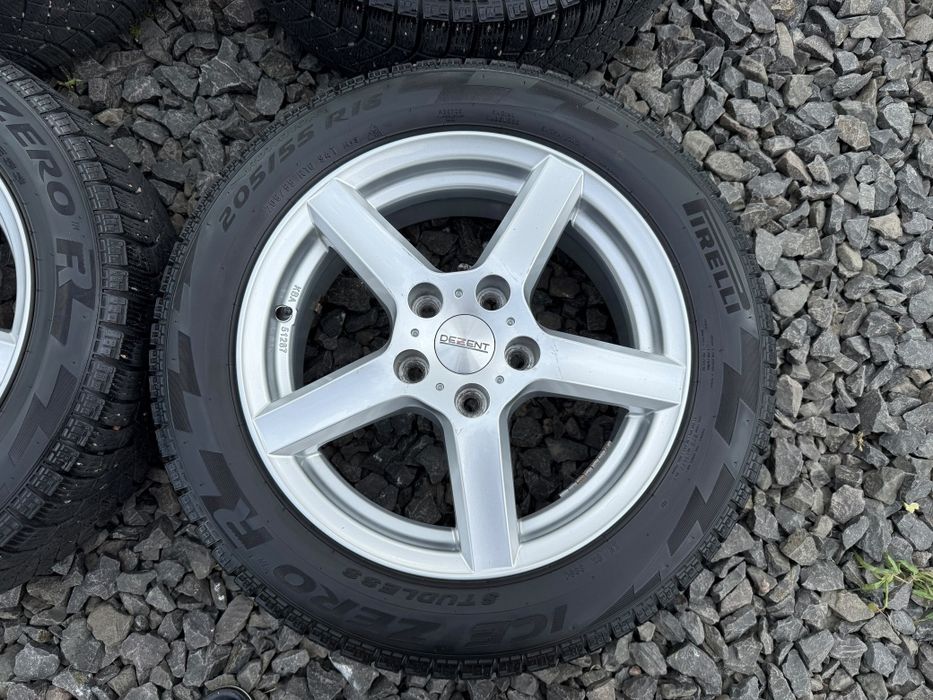Продам диски Nissan Leaf 5/114,3 r16 з Шинами зима 205/55 r16 з Норвегії.