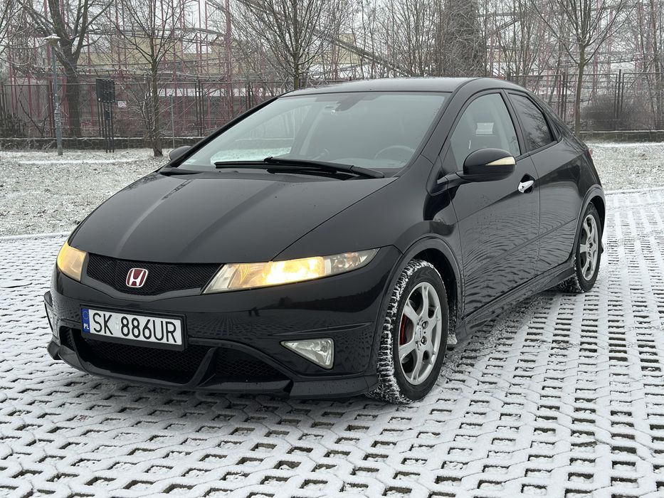 Honda Civic VIII Ufo - 1.8 140km - 6 biegów - super stan