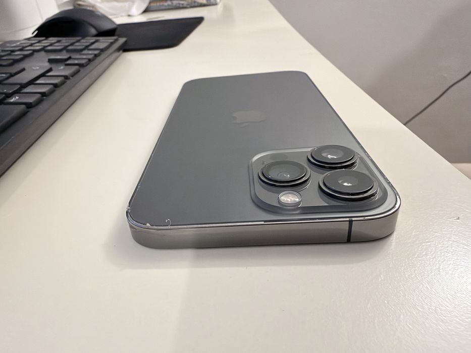 Iphone 13 Pro Max com bateria nova