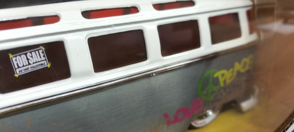 Jada Toys 1/24 Anniversary 20TH VW T1 Bus 1962