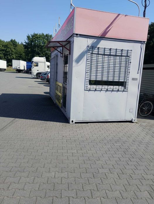 Pawilon pod kantor przy Stacji Paliw Ochman Boczów