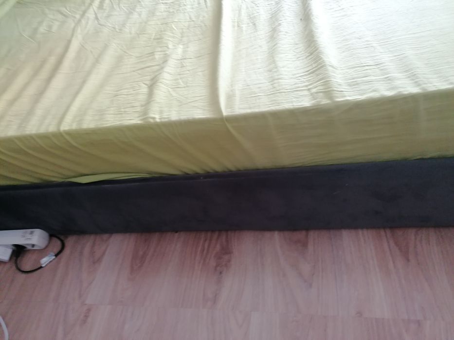 Vendo estrutura de cama