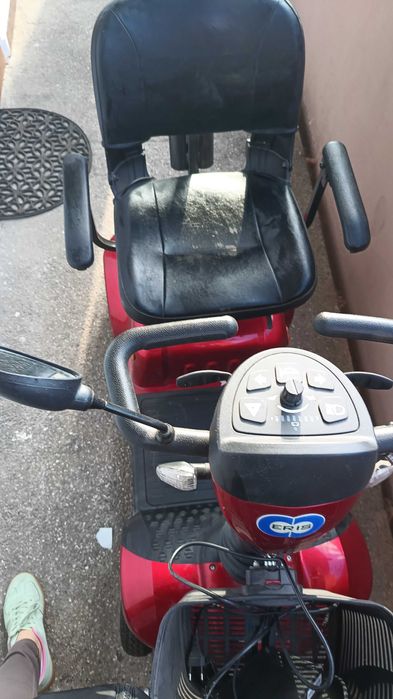 Wózek inwalidzki, skuter elektryczny