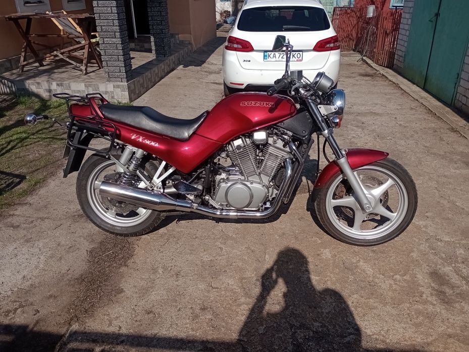 Мотоцикл Suzuki VX800