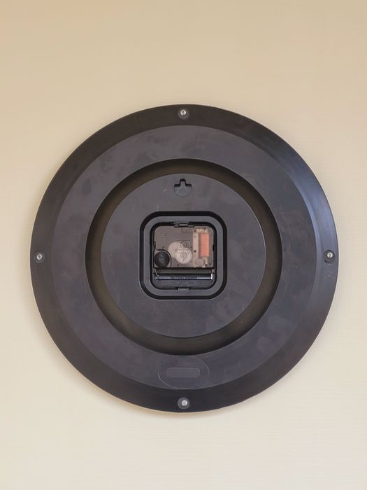 Настінний годинник Lucky Strike