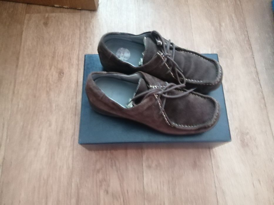 Туфлі бренду Clarks.  38. 5