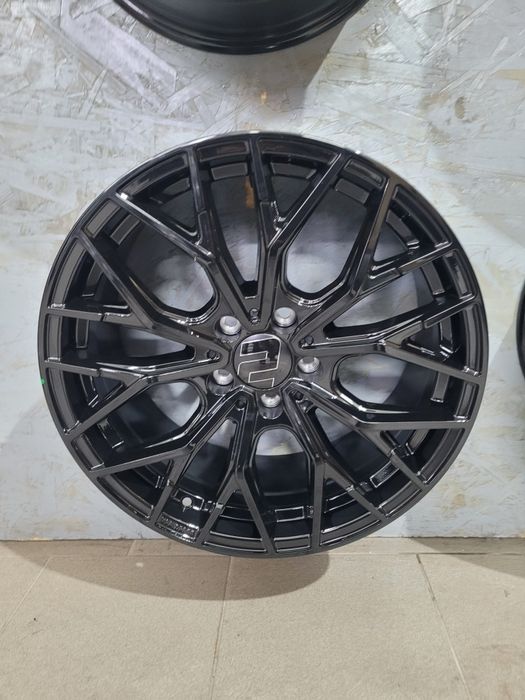 Felgi alu Wheelworld WH37 5x112 18" 8J ET40 A3, A4, Golf, Octavia