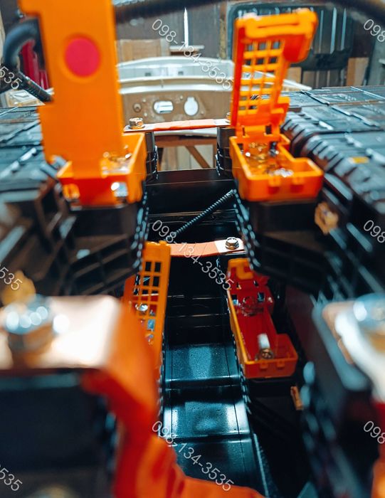 Нова полегшена батарея Nissan Leaf 40 45 52кВ.