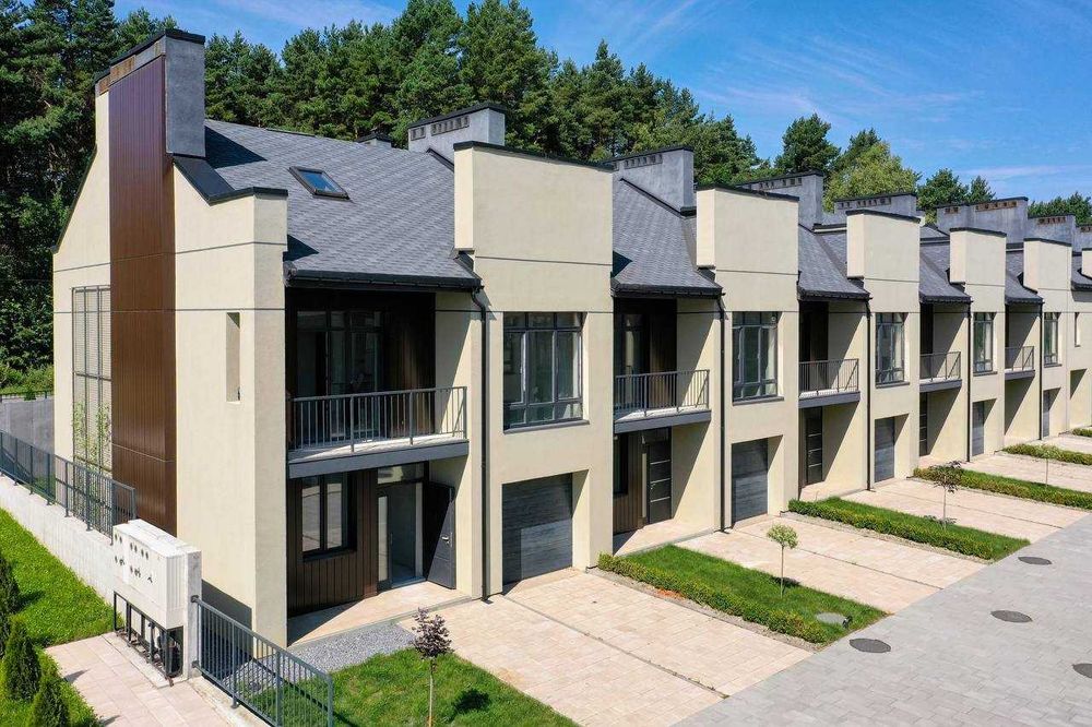Продаж котеджу біля лісу і озера с. Солуки, 18км від Львова