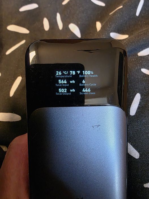 Power bank Anker 737