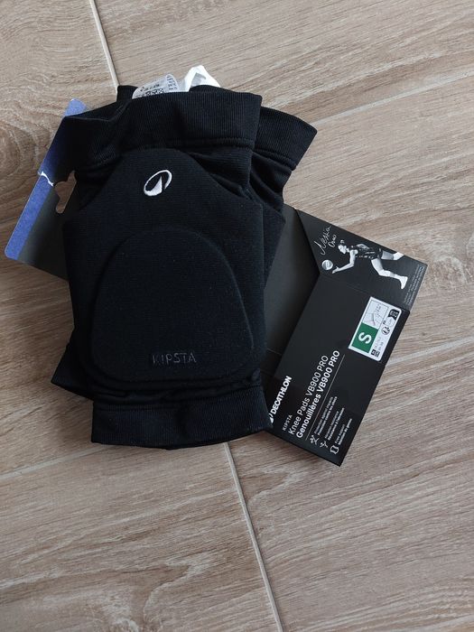 Nakolanniki czarne Kipsta S