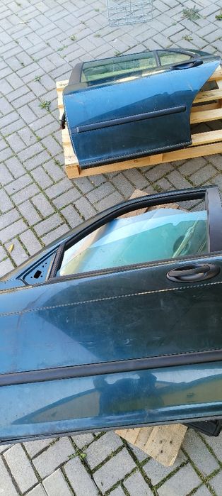 Saab 95 drzwi lewe kompletne