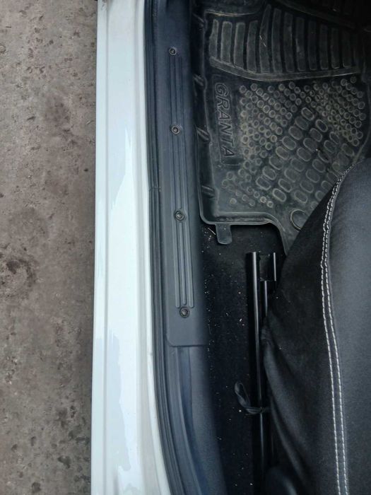 Авто Лада Гранта (нове)