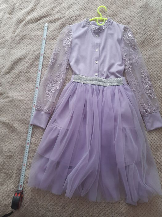 Нарядне плаття для дівчинки