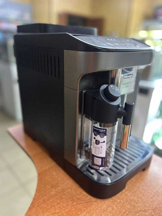 Кавомашина DeLonghi
Magnifica S
ECAM 290. 83 TB з Німечинни Б\В