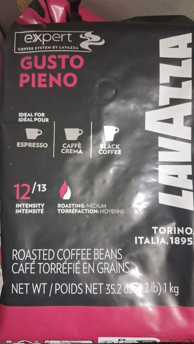 Kawa Lavazza włoska gusto pieno  1kg