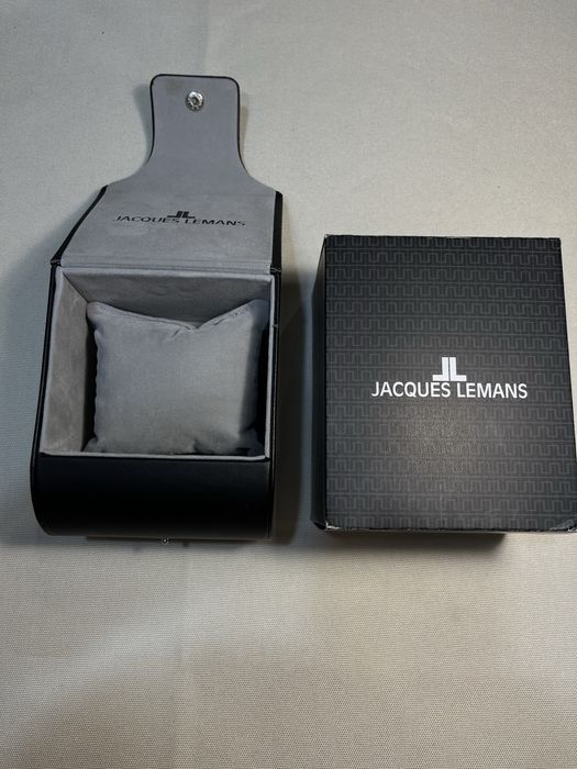 Коробка ( футляр) от часов  JACQUES LEMANS  ( GENEVE)  новая