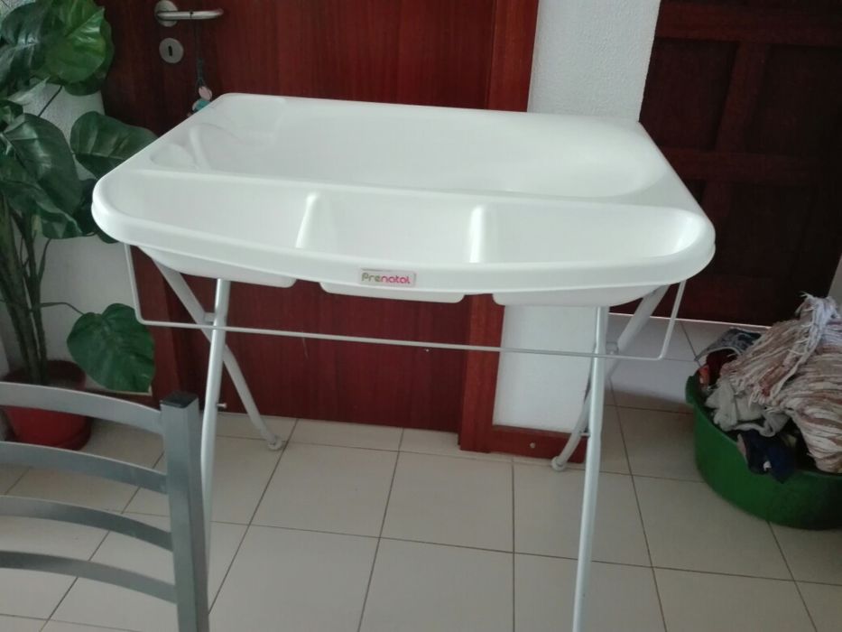 Banhira com suporte pré natal
