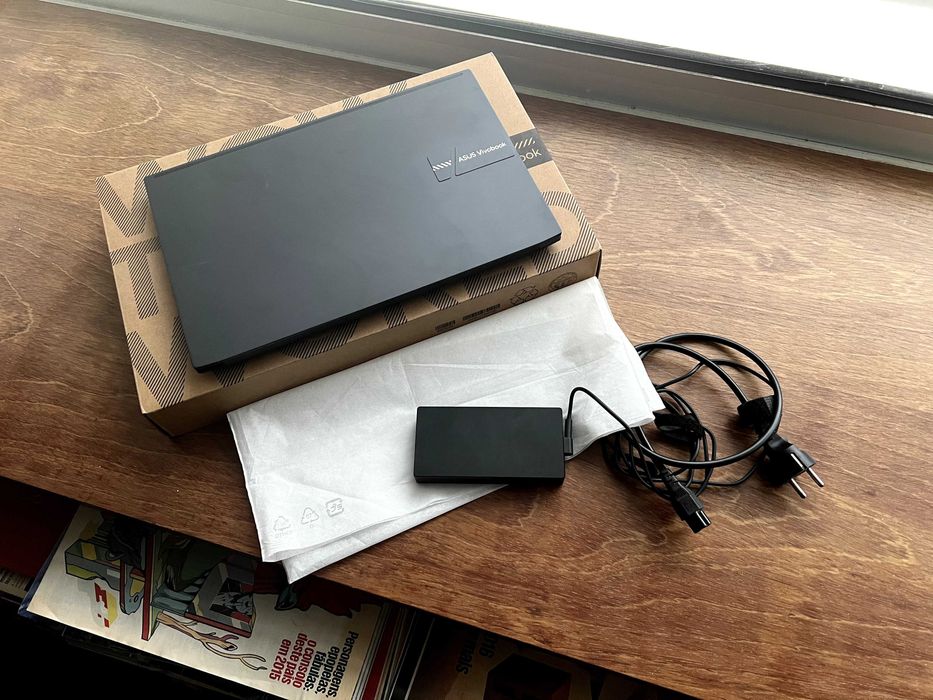 Asus Vivabook Pro 15.6 OLED praticamente novo
