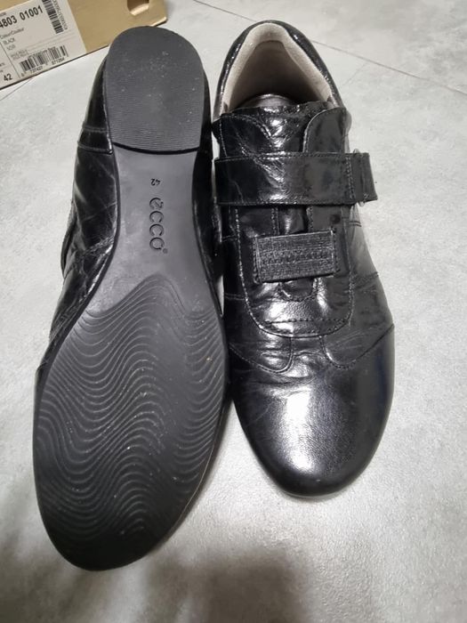Buty skorzane marki Ecco roz 42
