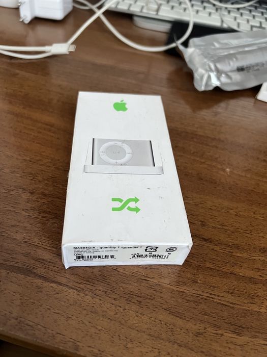 Док станція Dock Apple iPod shuffle (MA694G/A)