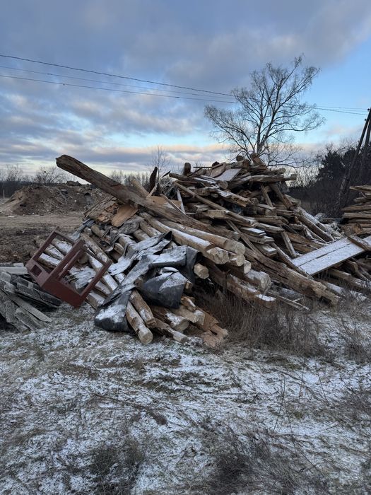 Продам дерево з розібраної хати, дрова